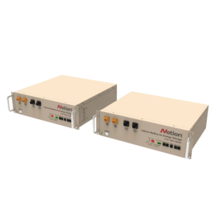 Batería de litio LiFePO4 25.6V 200Ah (tipo bloque) Netion de 200 Ah, vista frontal