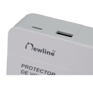Protector de voltaje NETPRO 120V USB + Tipo C Netion, vista frontal