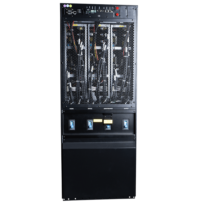 UPS trifásica Powest EA9980 · 80kW de 80 kW, vista posterior